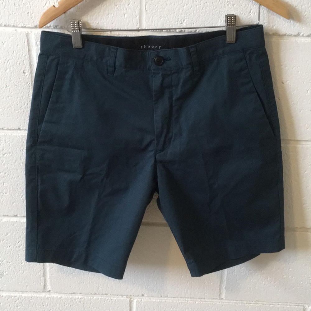 Theory men shorts